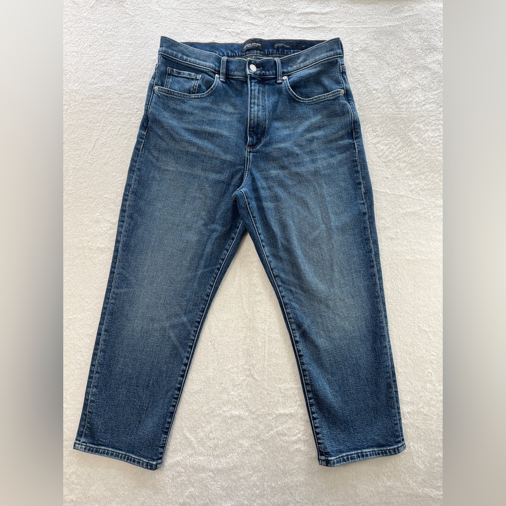 Banana Republic Women’s Jeans Size 31P High-rise Straight Medium Wash Blue Denim